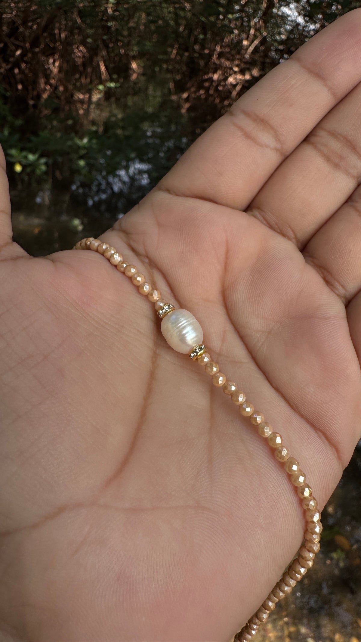 Colar de cristal pérola G - Leitoso - Linha Essencial