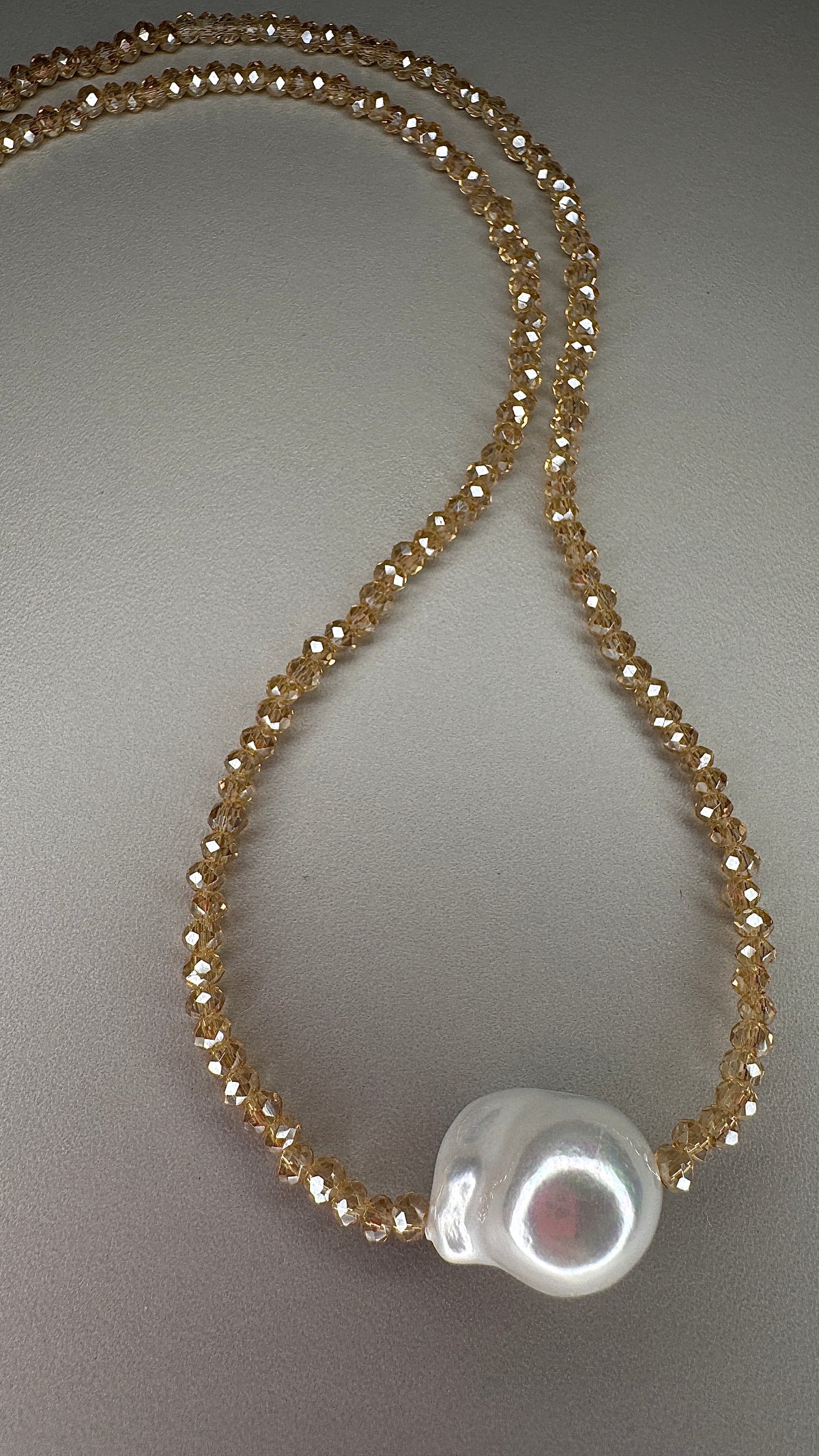 Colar cristal pérola Shell - âmbar
