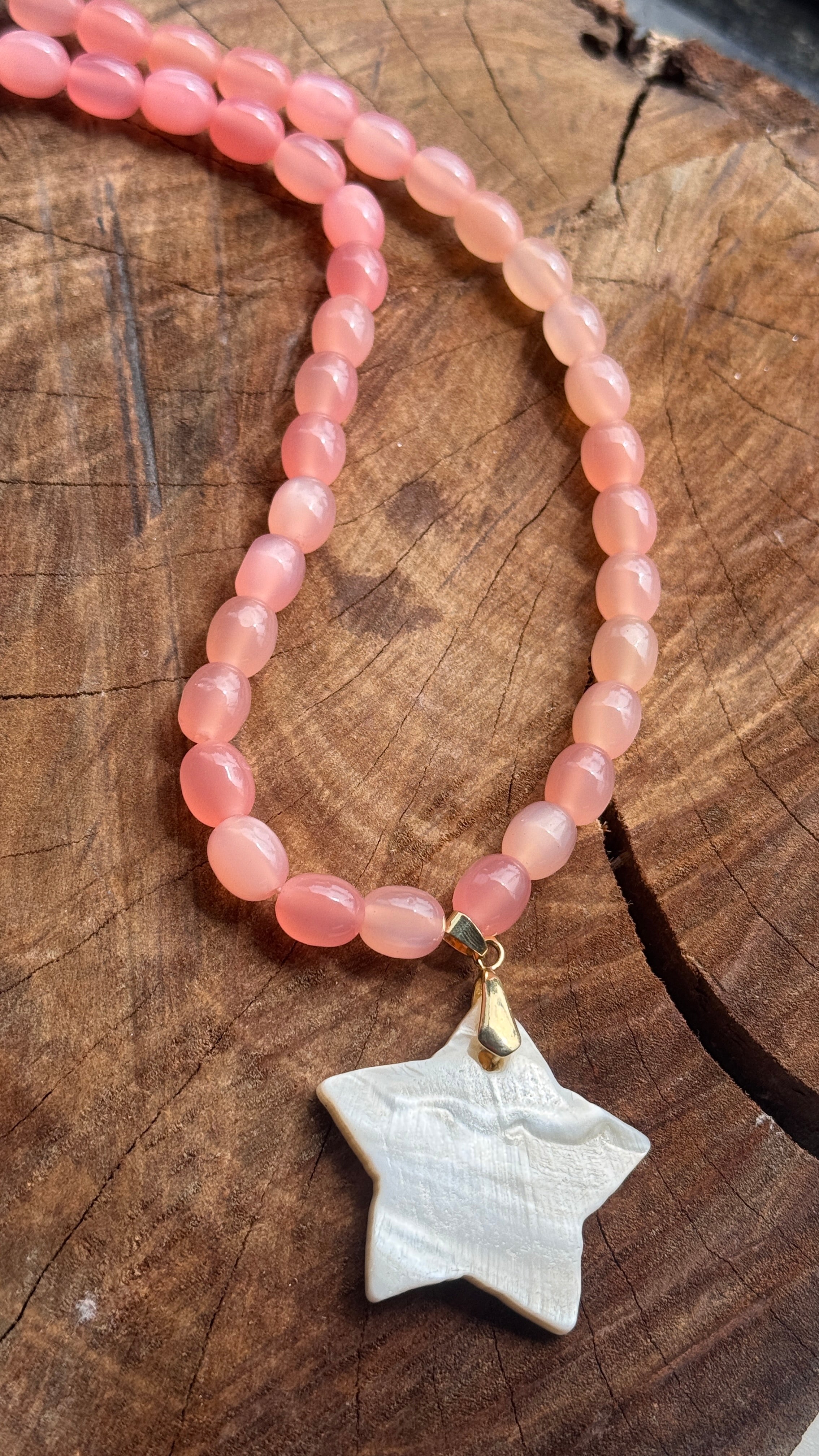 Colar estrela madrepérola