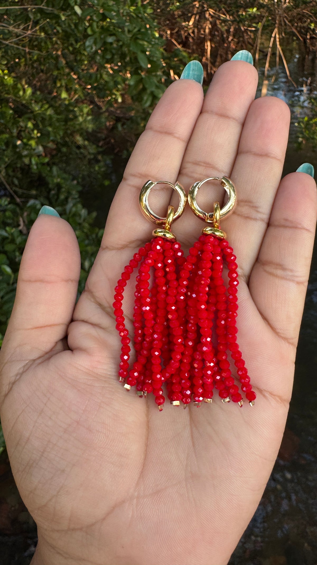 Brinco Zayah - vermelho melancia - 7,5cm