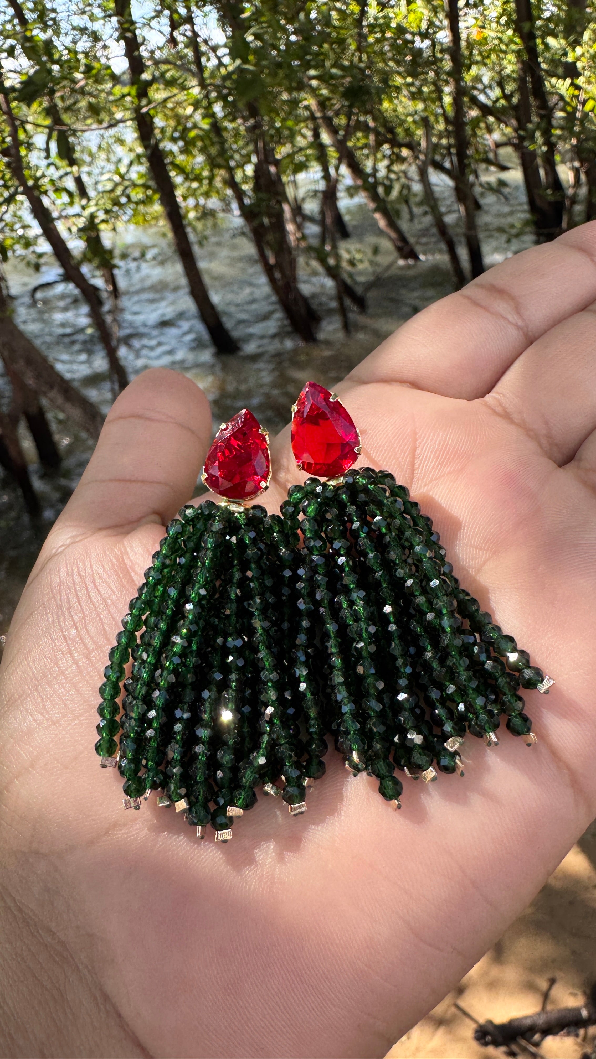 Brinco Claudia - Esmeralda escuro